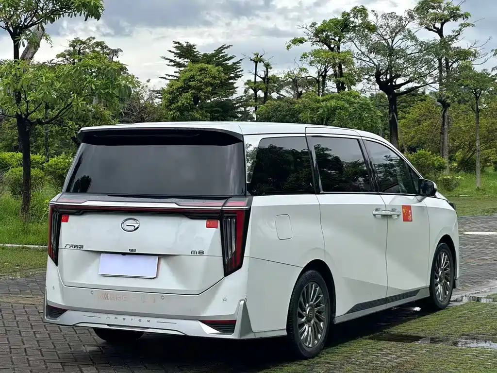 GAC Motor Trumpchi M8 2023 — фото 9