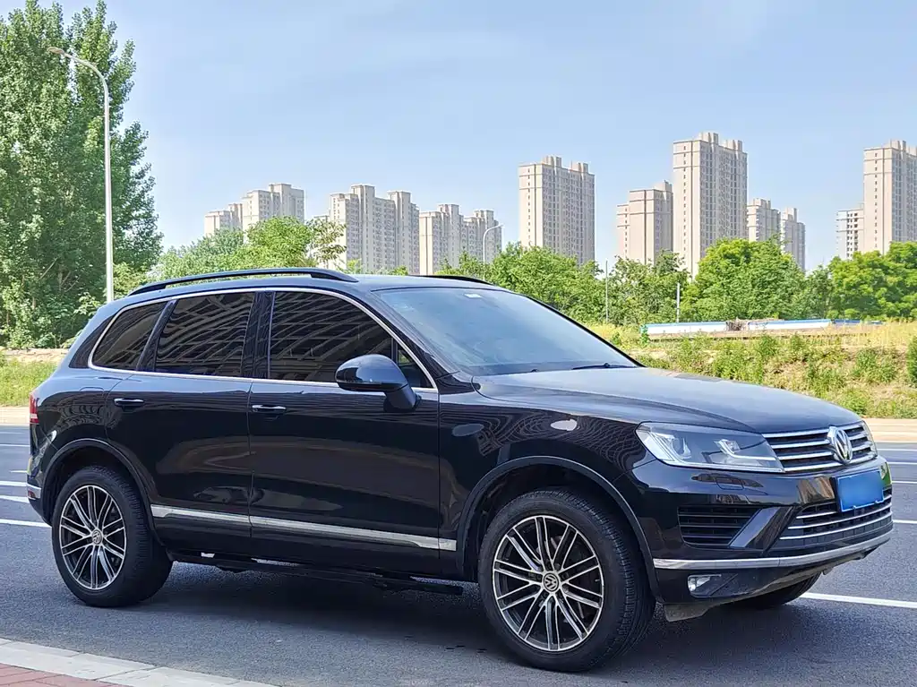 Volkswagen Touareg 2017 — фото 3