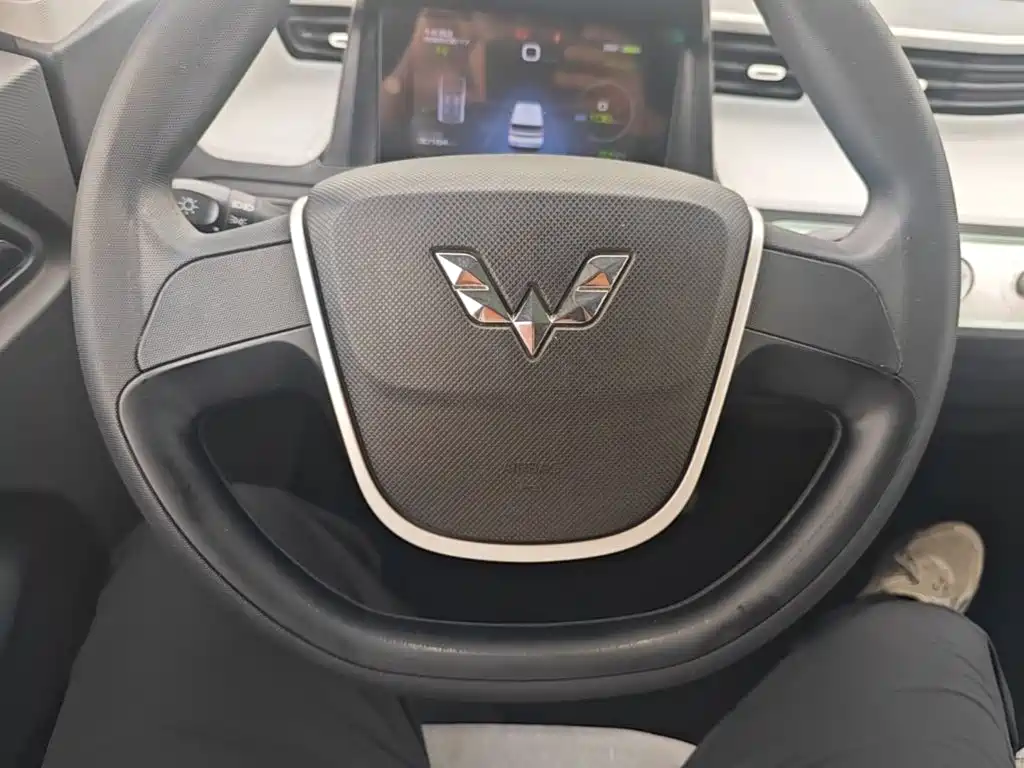 Wuling MINIEV 2021 — фото 11