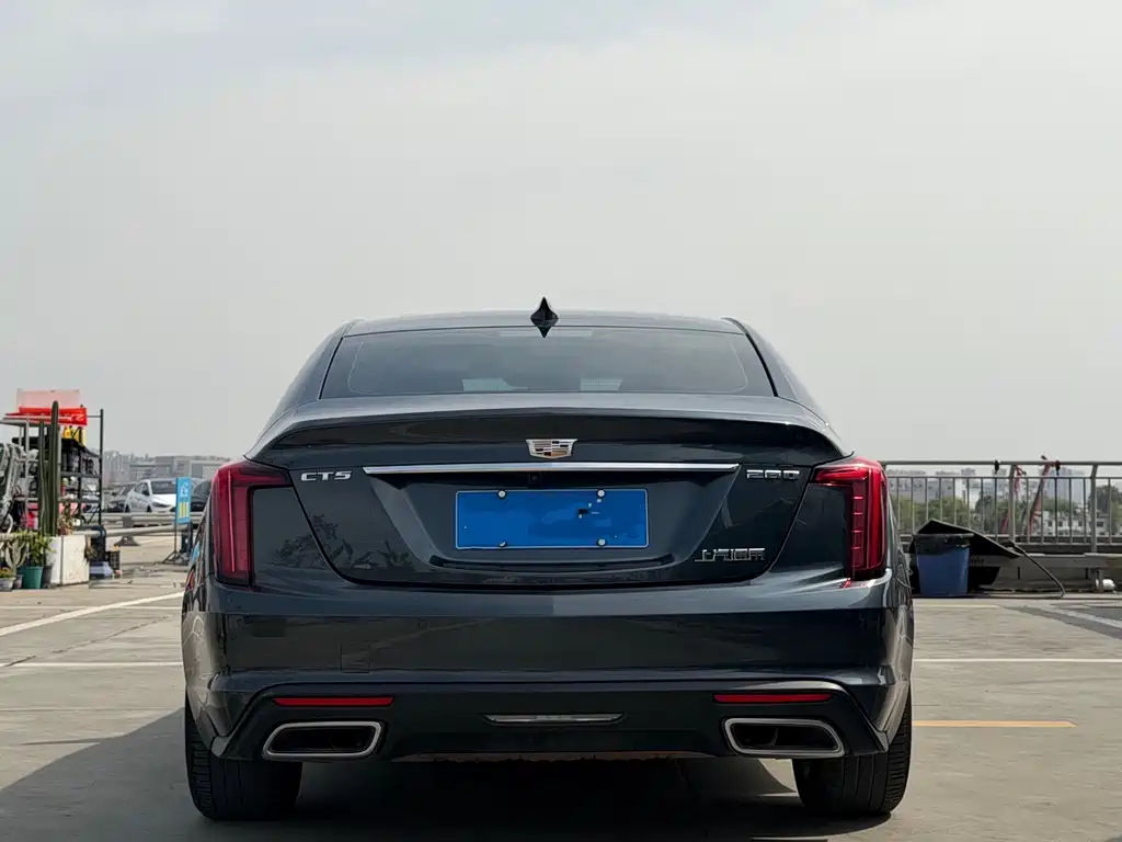 Cadillac CT5 2021 — фото 13