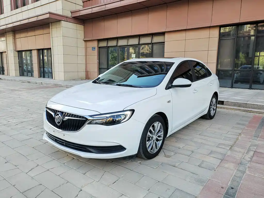 Buick Excelle 2020 — фото 1