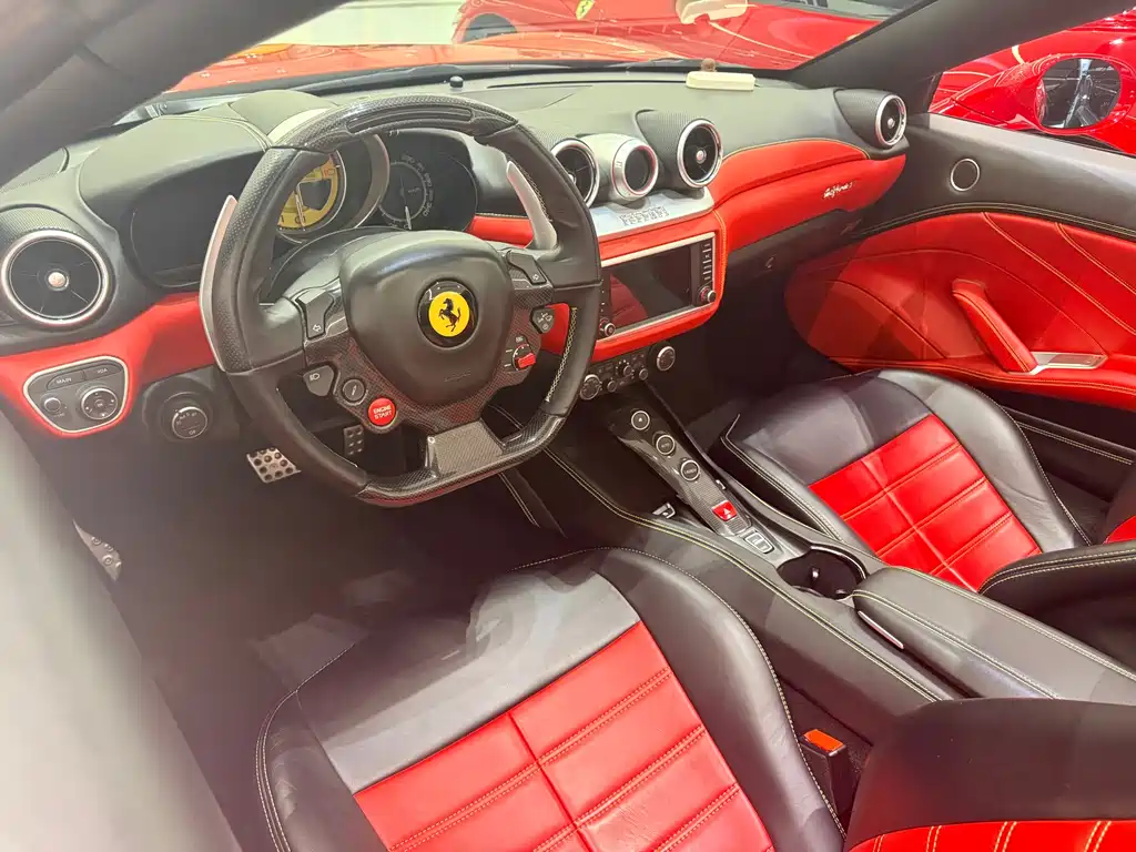 Ferrari California T 2015 — фото 5