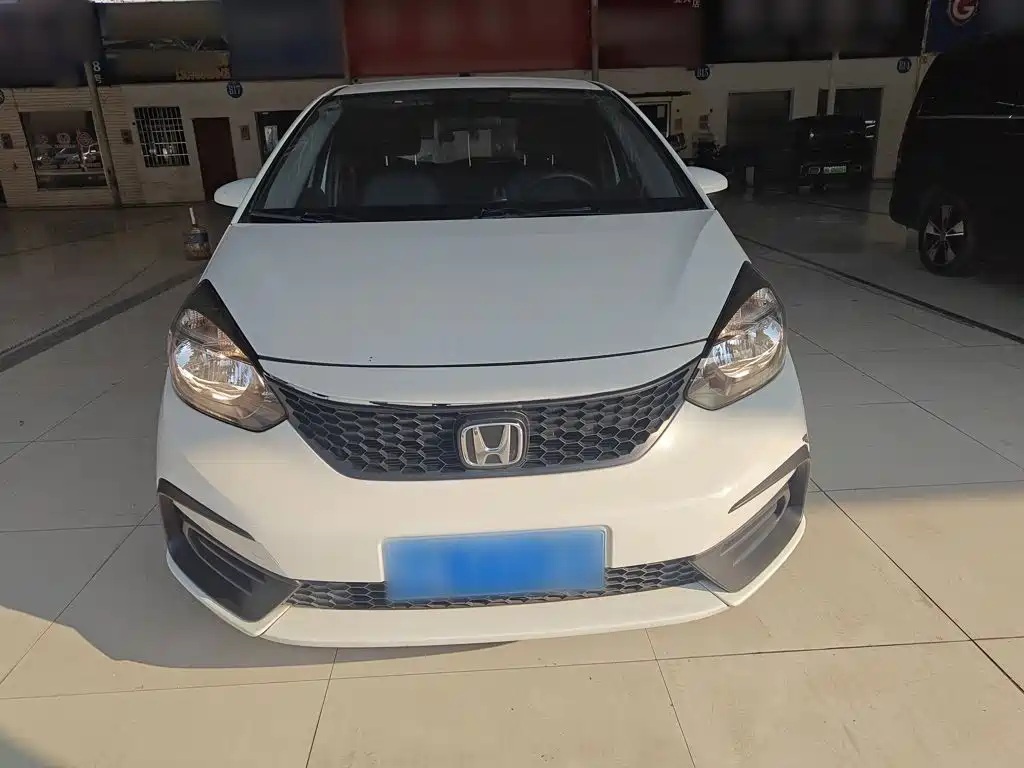 Honda Fit 2023 — фото 3