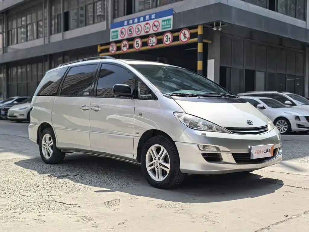 Toyota Previa 2003 — фото 2