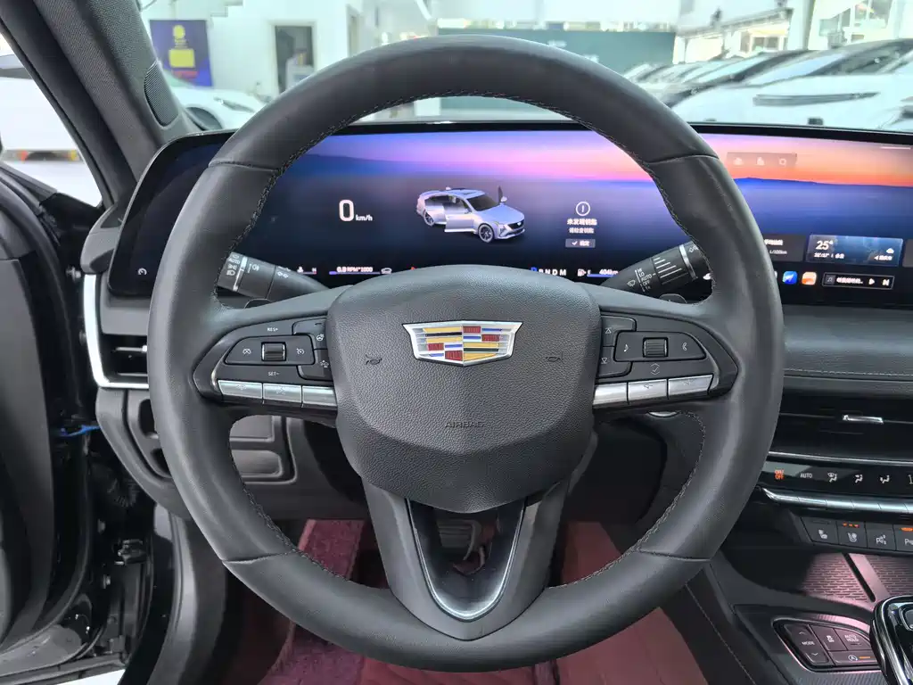 Cadillac CT5 2024 — фото 11