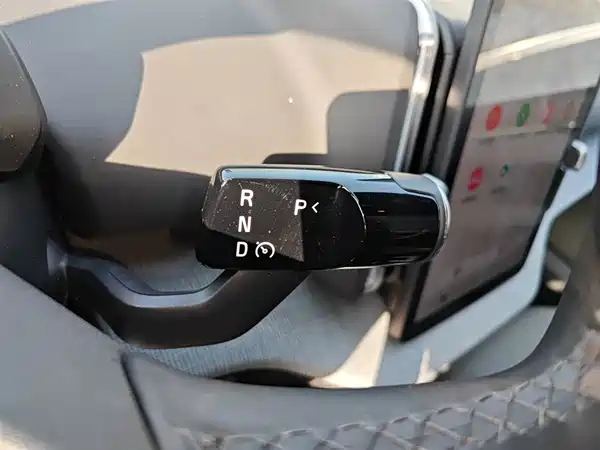 Volvo EX30 2025