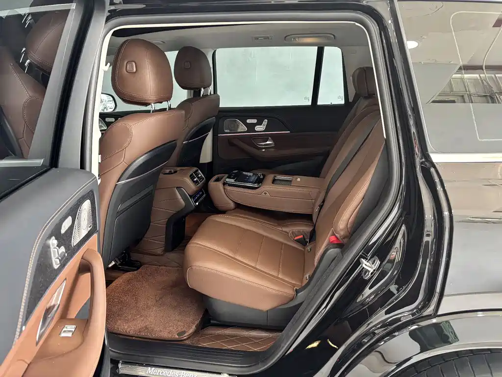 Mercedes-Benz GLS 2024 — фото 23