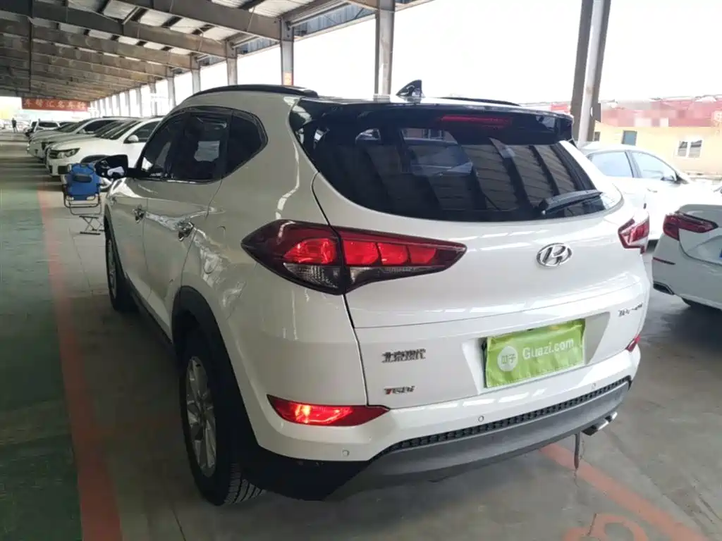 Hyundai Tucson 2017 — фото 5