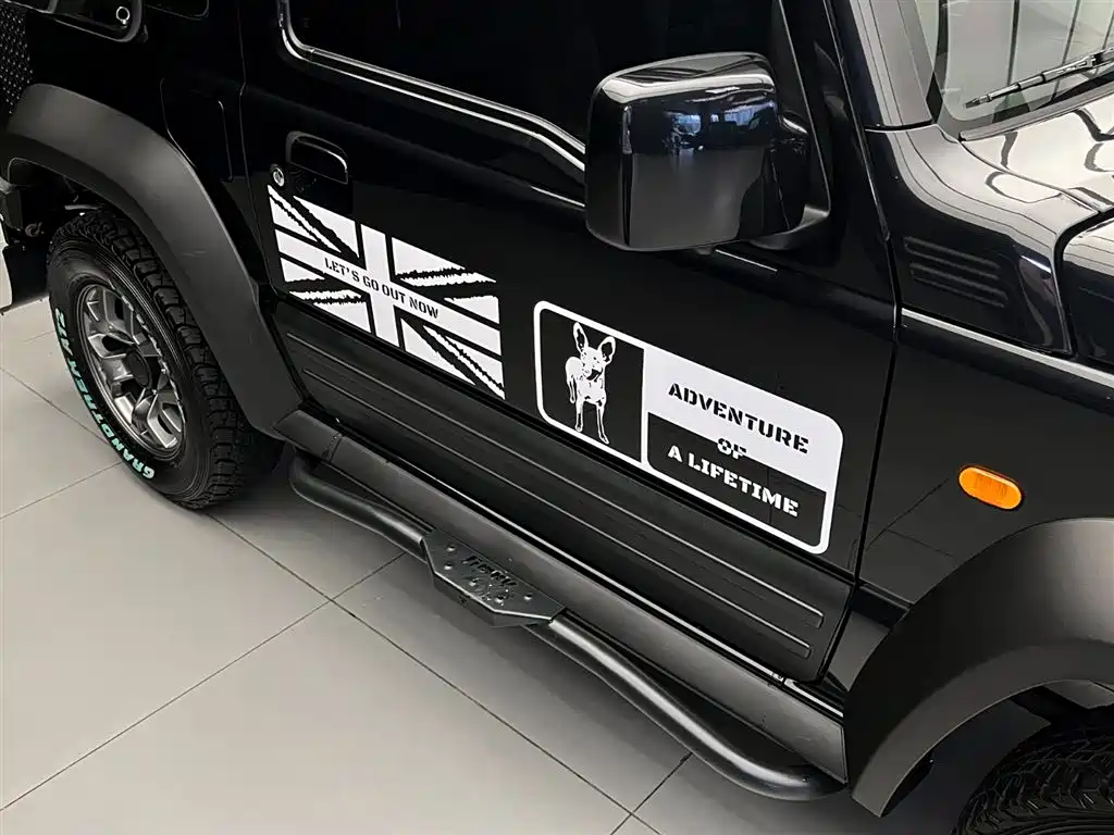Suzuki Jimny 2026 — фото 11