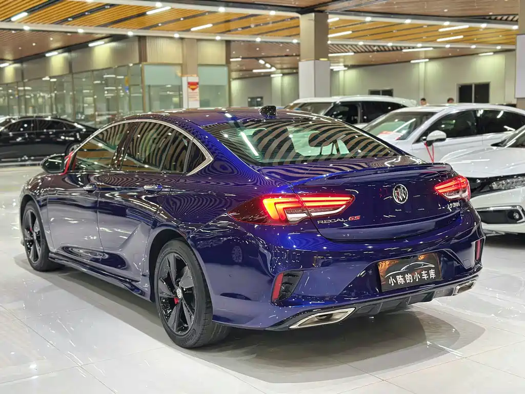 Buick Regal 2020 — фото 12