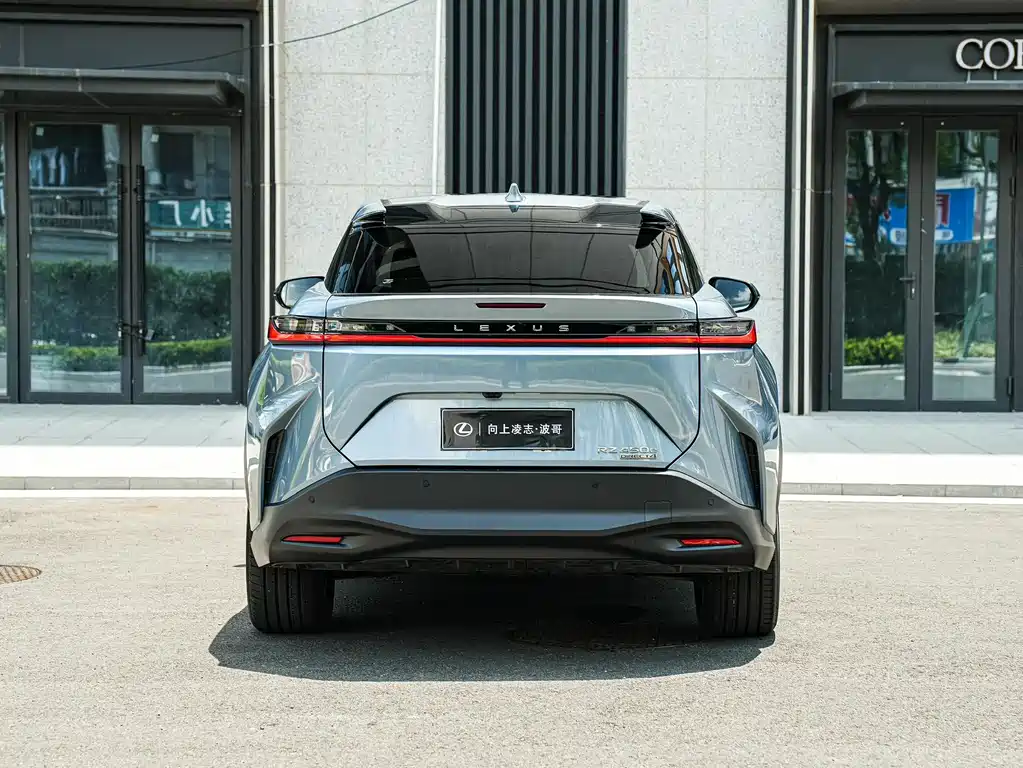 Lexus RZ 2023 — фото 5
