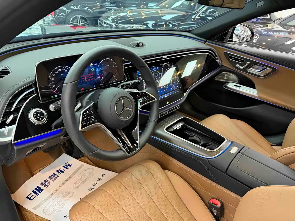 Mercedes-Benz E-Class 2025 — фото 22