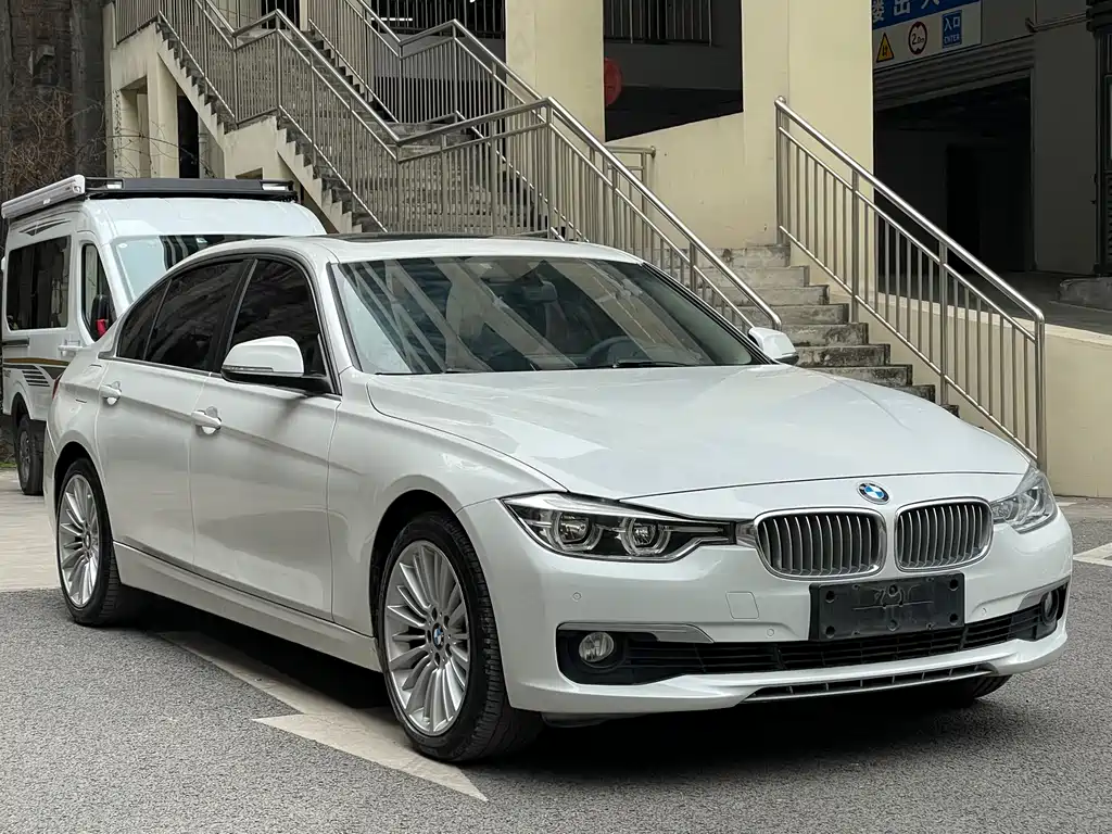 BMW 3 Series 2018 — фото 3