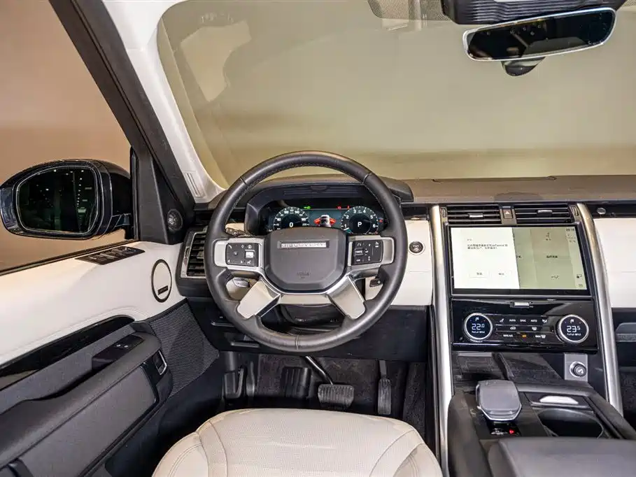 Land Rover Discovery 2025 — фото 12