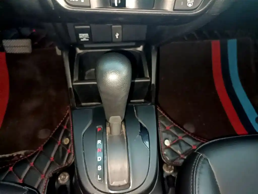 Honda Fit 2016 — фото 14