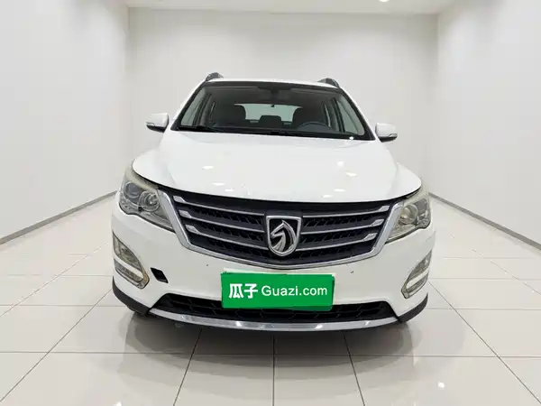 Baojun 560 2015