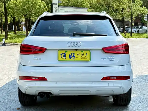 Audi Q3 2015