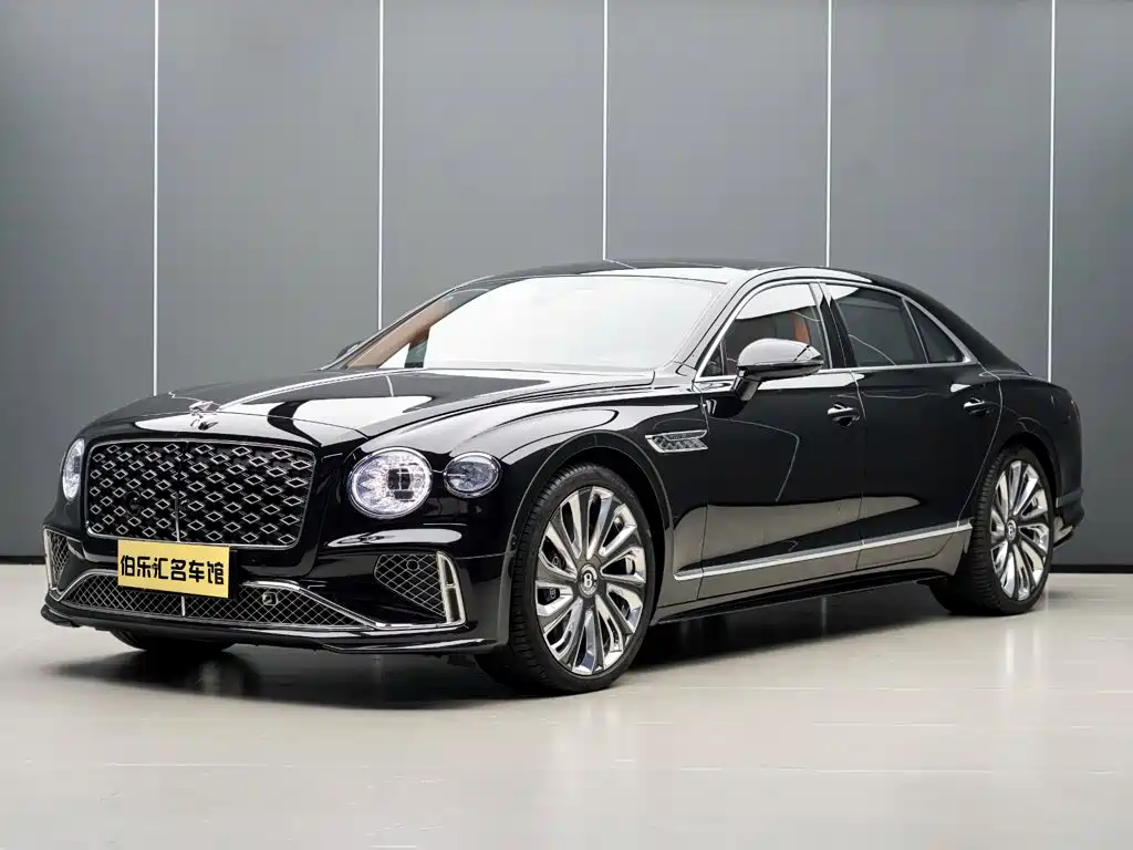 Bentley Flying Spur Plug-In Hybrid 2026 — фото 2