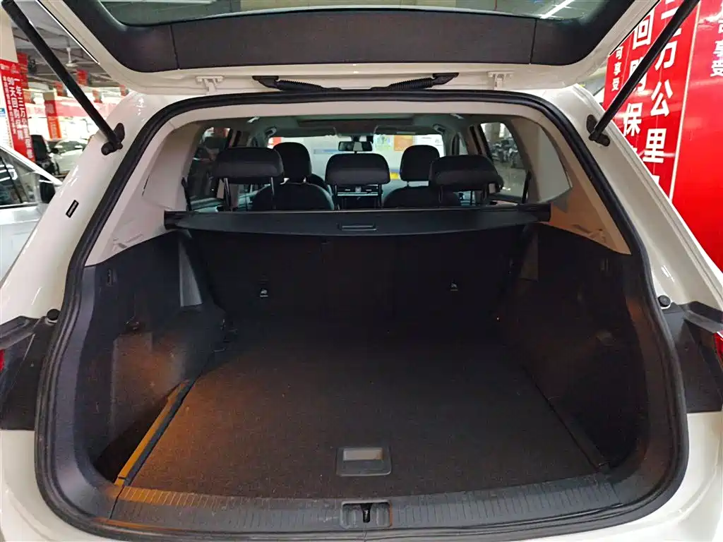 Volkswagen Tiguan L 2021 — фото 19