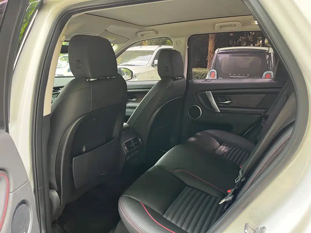 Land Rover Discovery Sport 2020 — фото 6