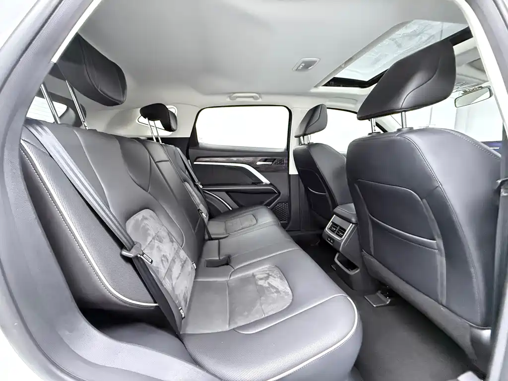 Haval H6 2023 — фото 10