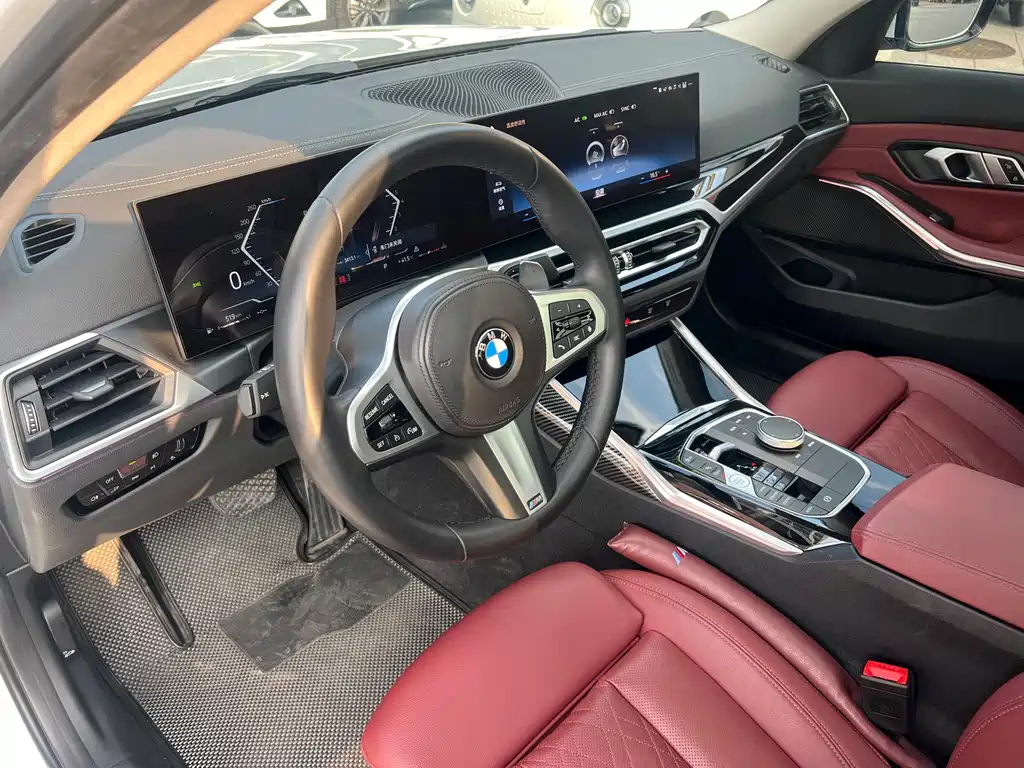 BMW 3 Series 2023 — фото 12