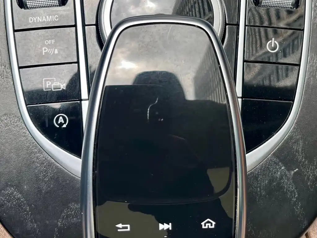 Mercedes-Benz E-Class 2018 — фото 17