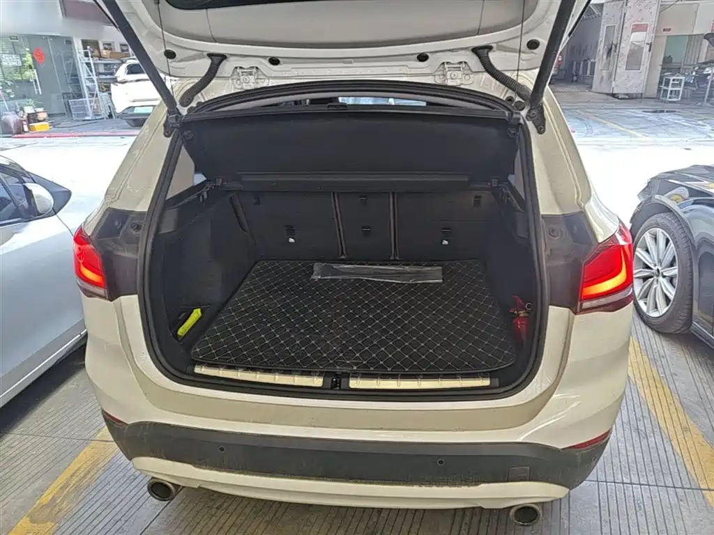 BMW X1 2021 — фото 19