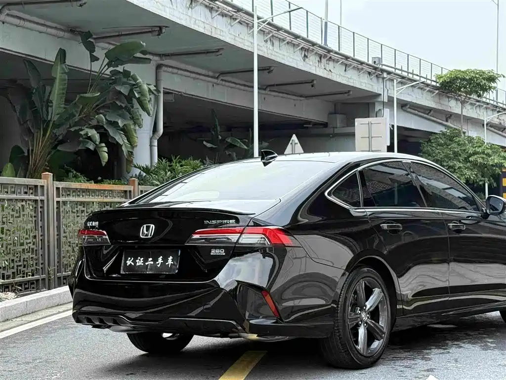 Honda Inspire 2025 — фото 21