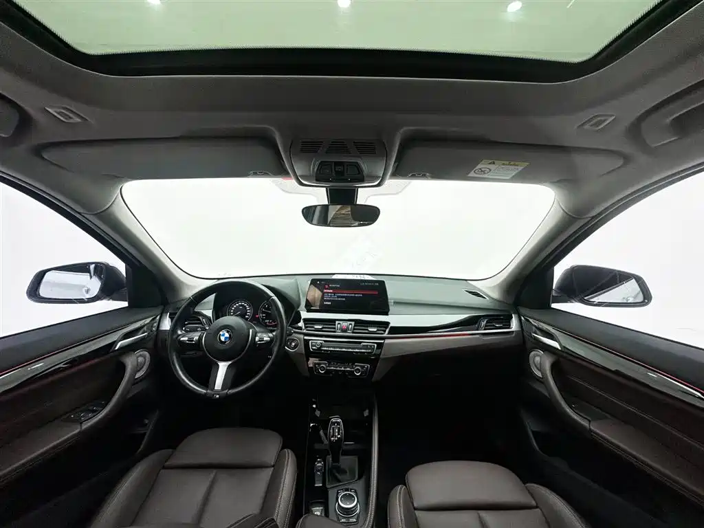 BMW X1 2021 — фото 17