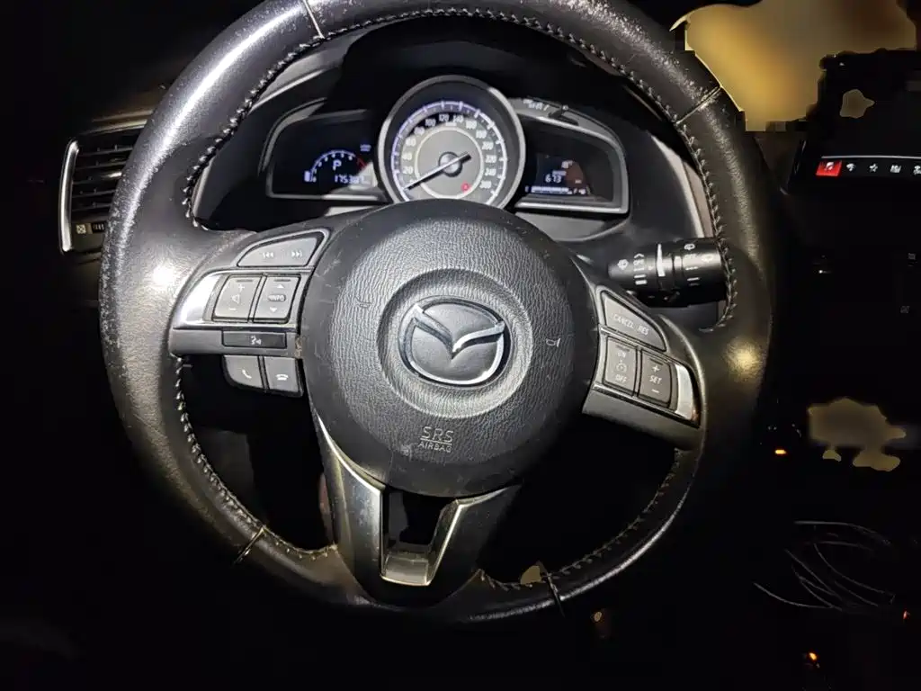 Mazda CX-4 2016 — фото 3