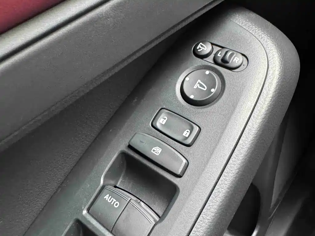 Honda Vezel 2023 — фото 25