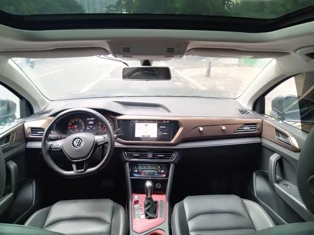 Volkswagen Tharu 2022