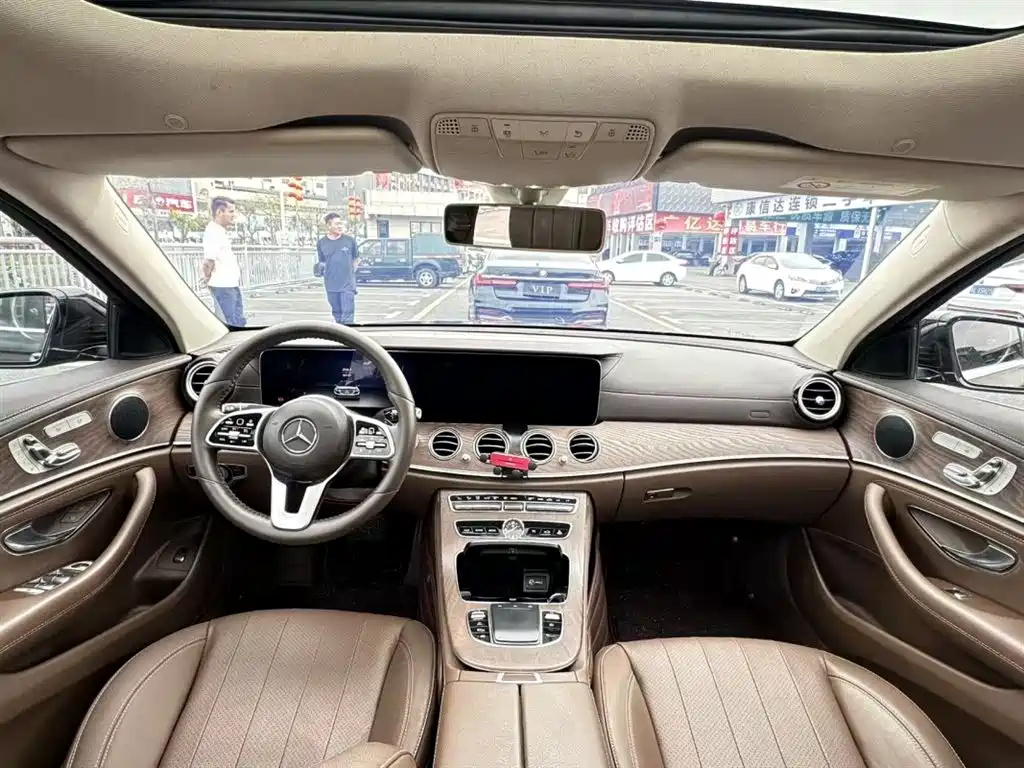 Mercedes-Benz E-Class 2020 — фото 4