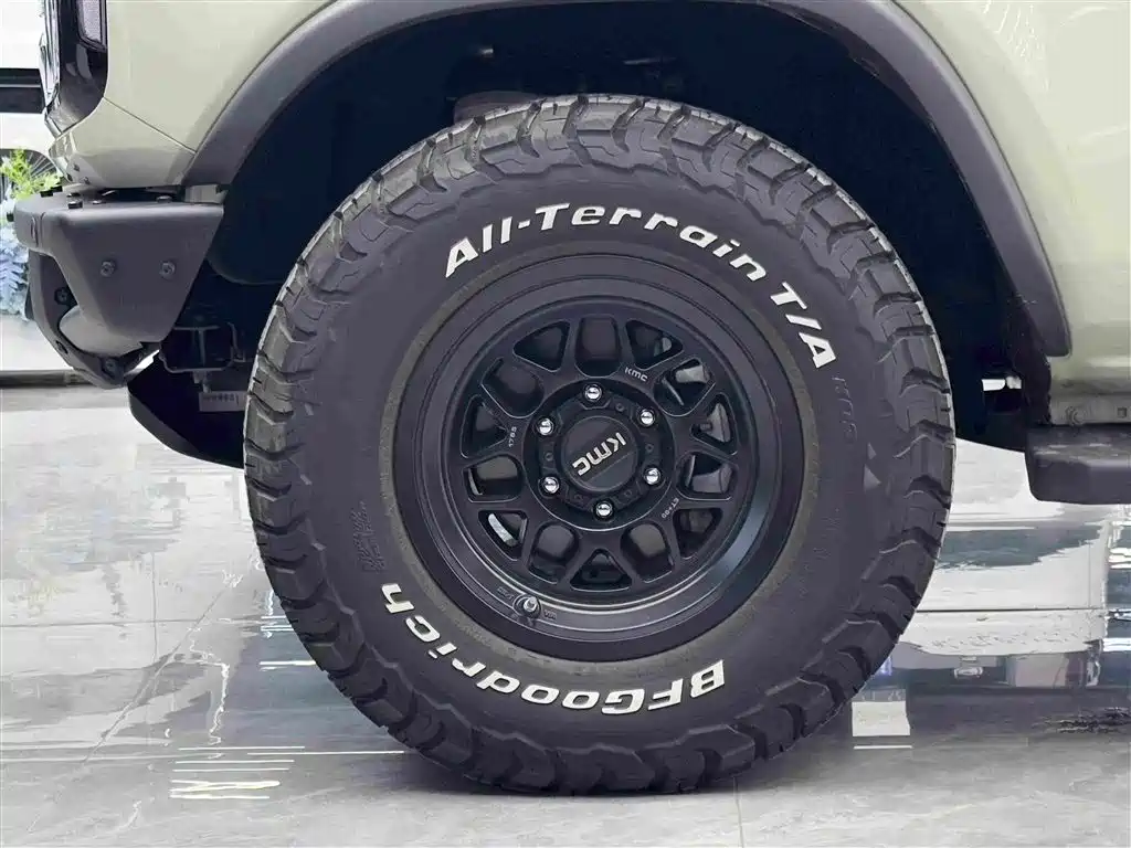 Ford Bronco 2024 — фото 4