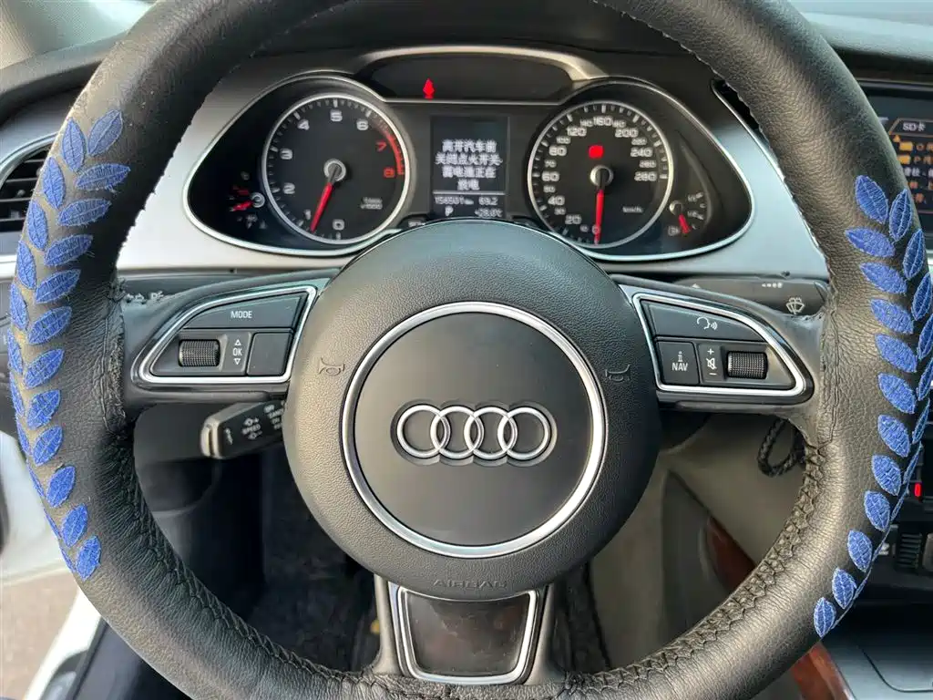 Audi A4L 2013 — фото 13
