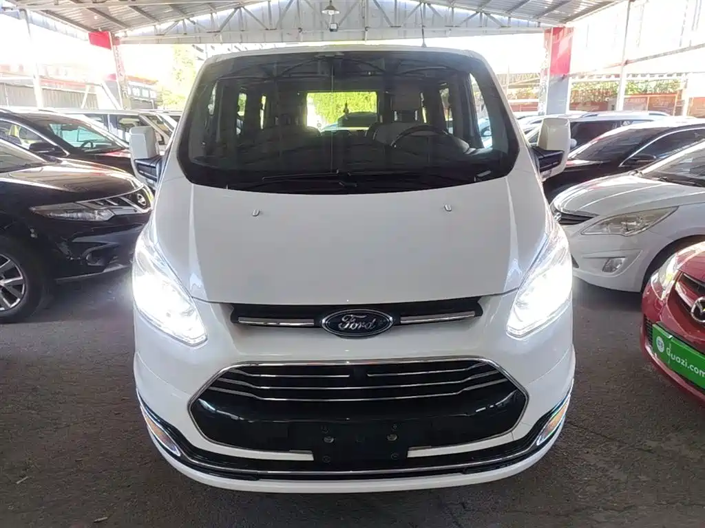Ford Tourneo 2021 — фото 3