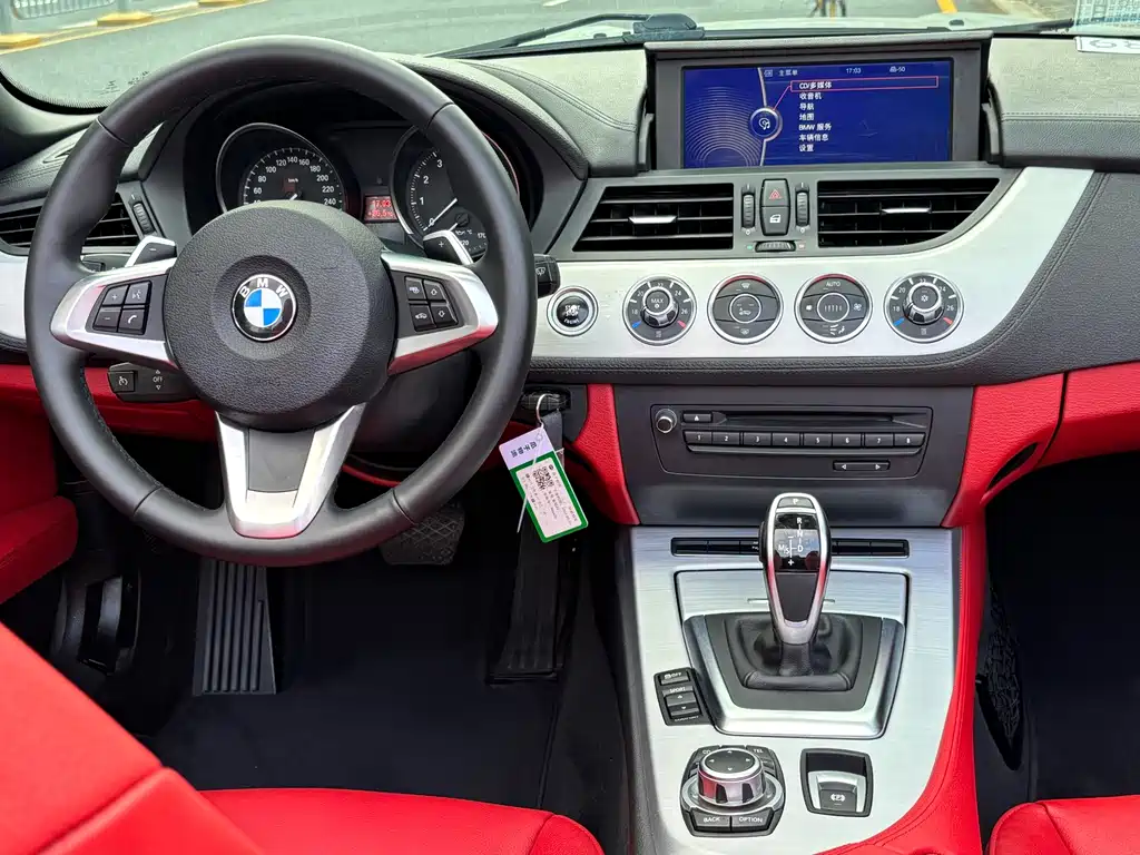 BMW Z4 2013 — фото 10