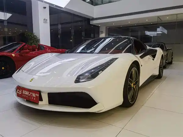 Ferrari 488 2015