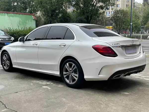 Mercedes-Benz C-Class 2020