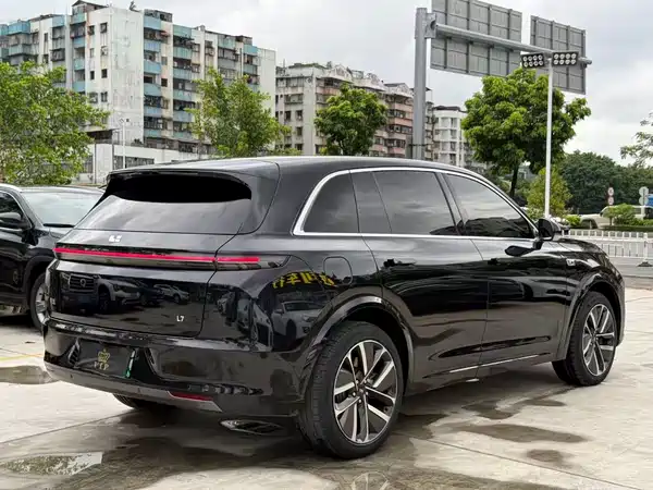 Li Auto L7 2023