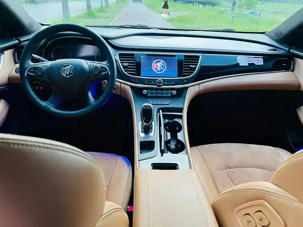 Buick LaCrosse 2021