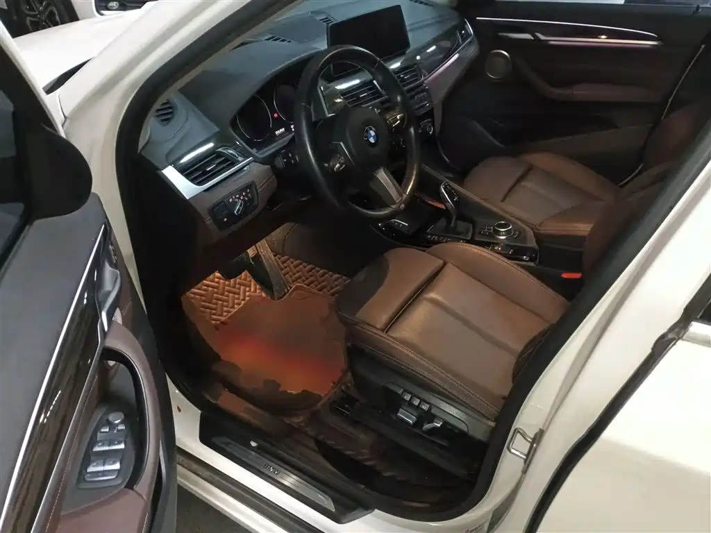 BMW X1 2021 — фото 13