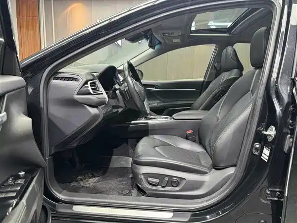Toyota Camry 2022