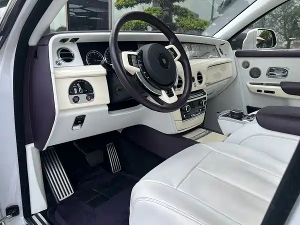 Rolls-Royce Phantom 2019