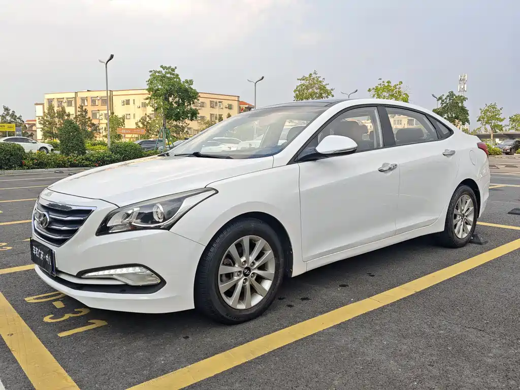 Hyundai Mistra 2015 — фото 1