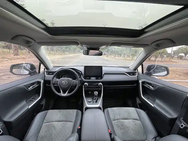 Toyota RAV4 2022