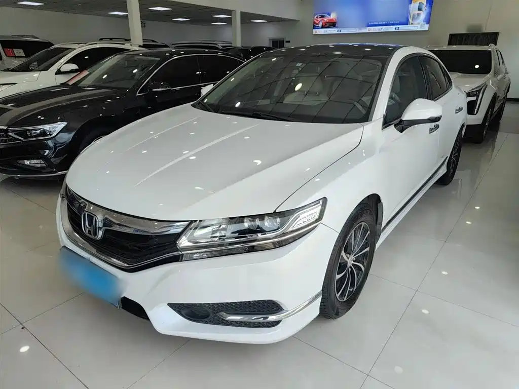 Honda Spirior 2016 — фото 3