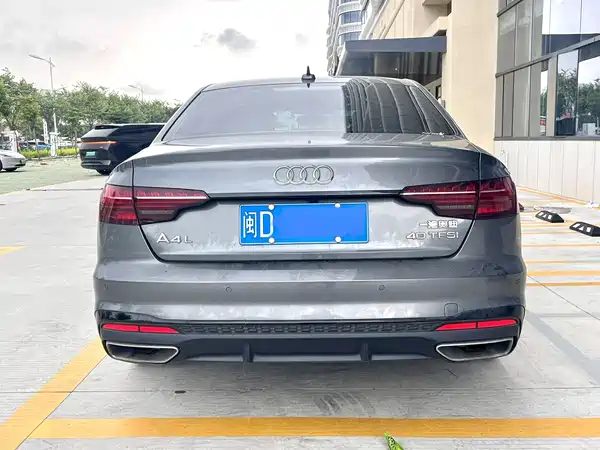Audi A4L 2024