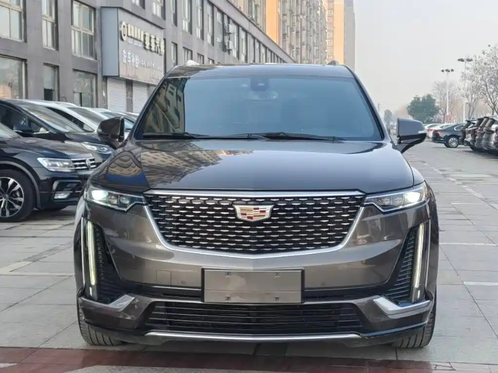 Cadillac XT6 2019 — фото 2